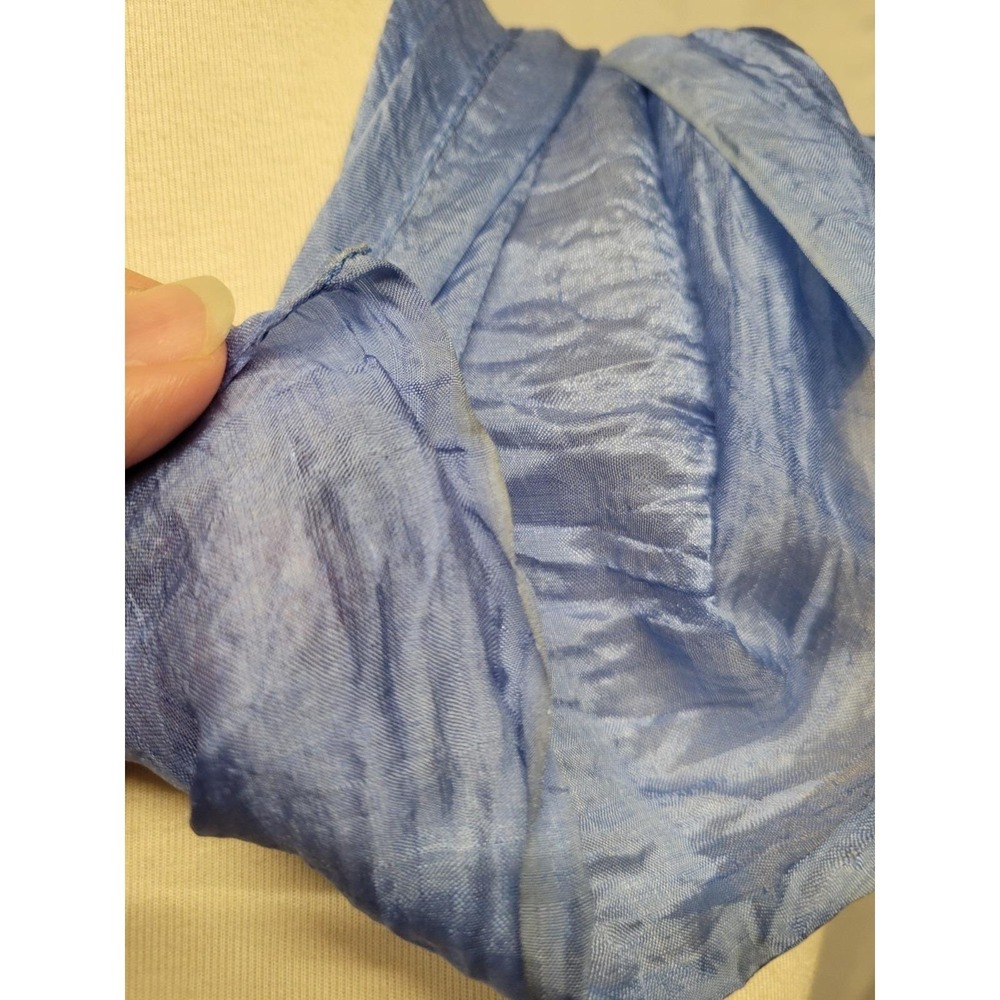 Vintage Sheer 100% Rolled Edge Silk Scarf Blue 64x40 Boho Fairy Quiet Luxury - Picture 9 of 9